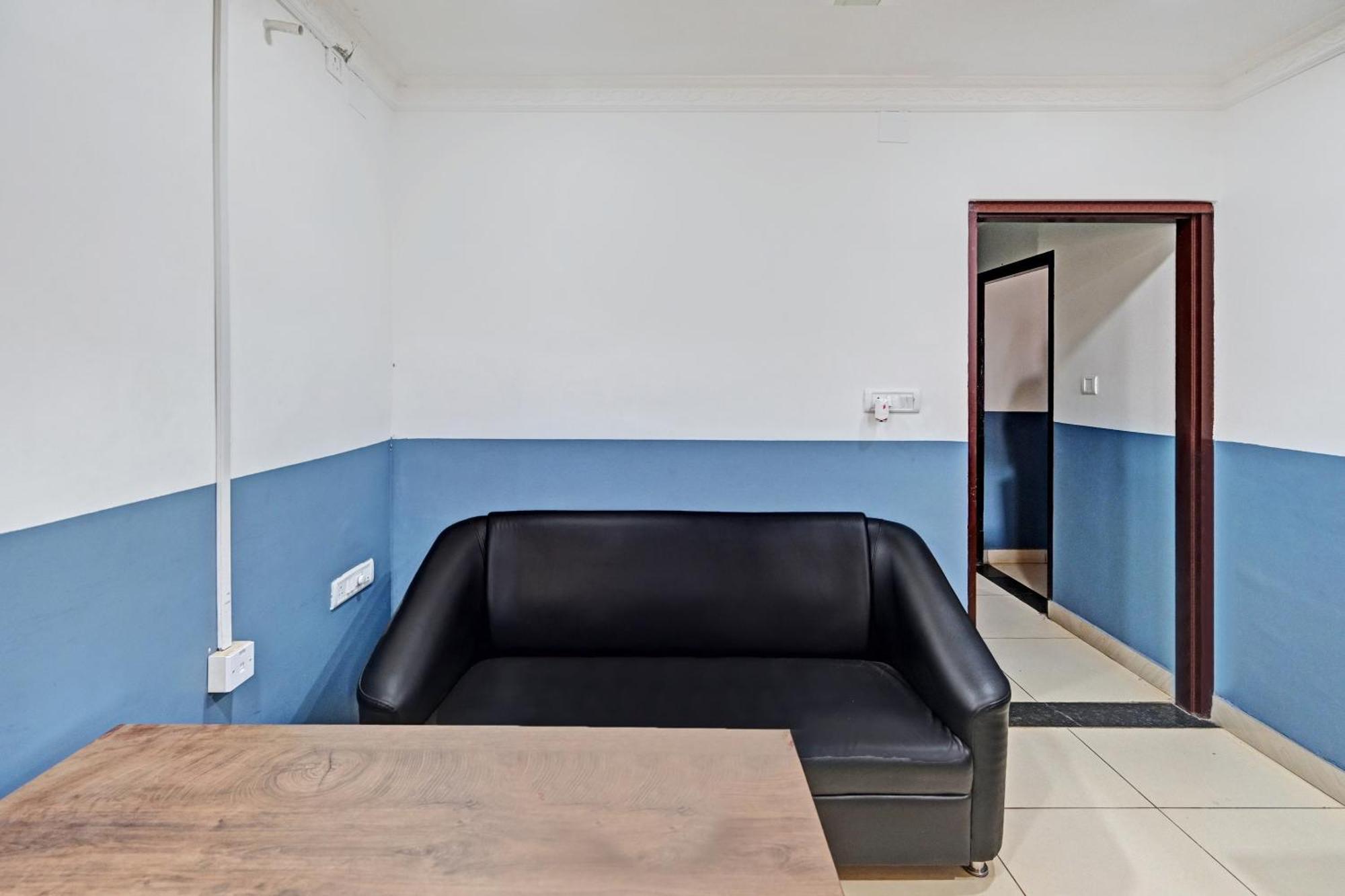Hotel O Hi5 Days Inn Premium Bhubaneswar Exterior foto