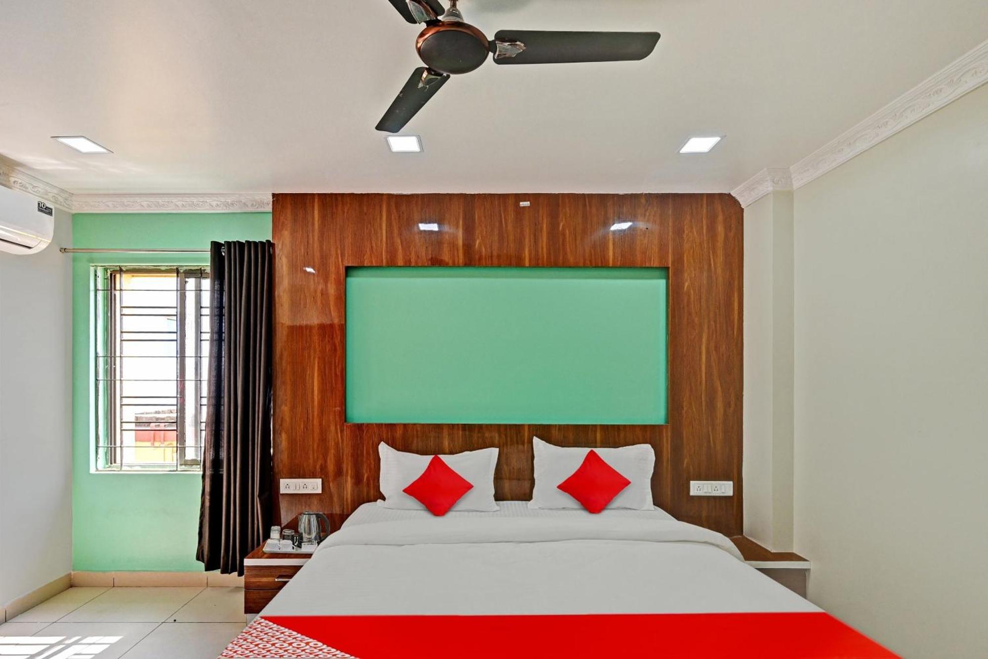 Hotel O Hi5 Days Inn Premium Bhubaneswar Exterior foto